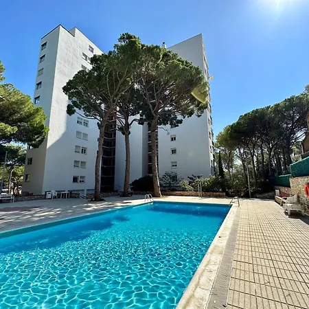 Galiria, Apartman *